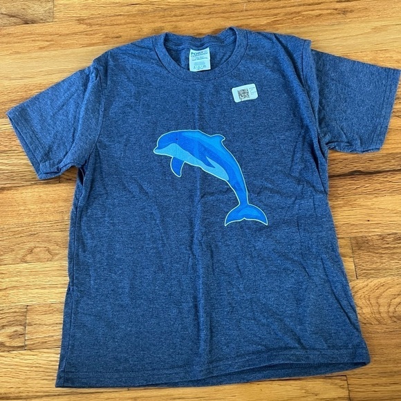 Dolphin Short Sleeve Tshirt - Picture 1 of 3